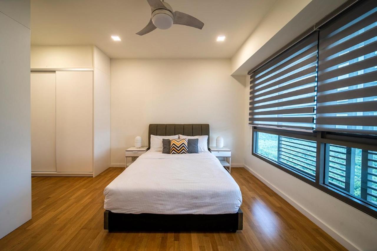 Iskandar Residences 3 Bedroom ヌサジャヤ エクステリア 写真